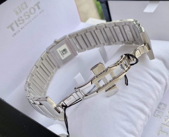 tissot t0513106111700 6